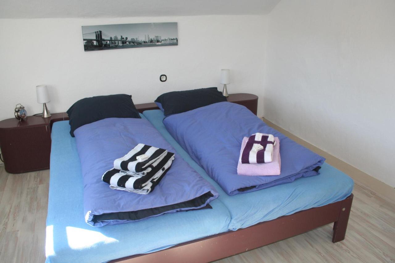 Grillglut Hotel Arnsberg Room photo