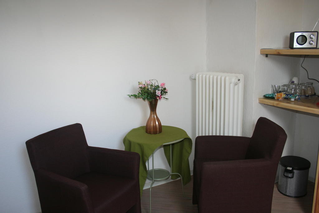 Grillglut Hotel Arnsberg Room photo